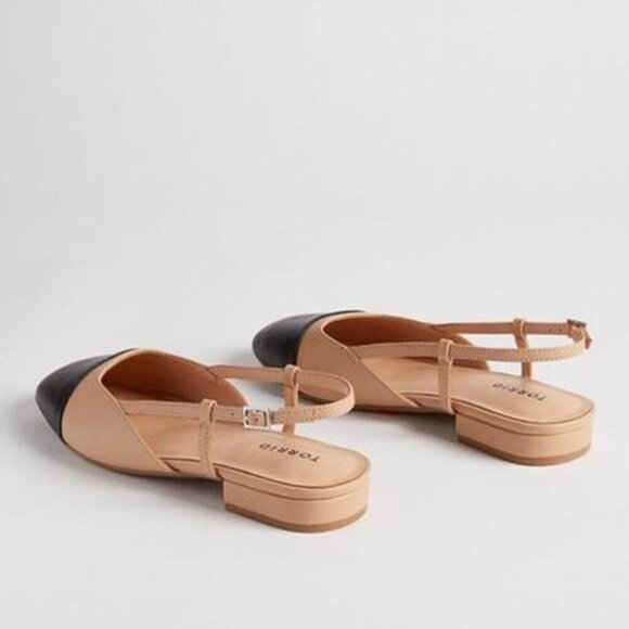 Torrid - 7 WW, Cap Toe Slingback Flat (Wide Width) in Tan & Black - Picture 11 of 13